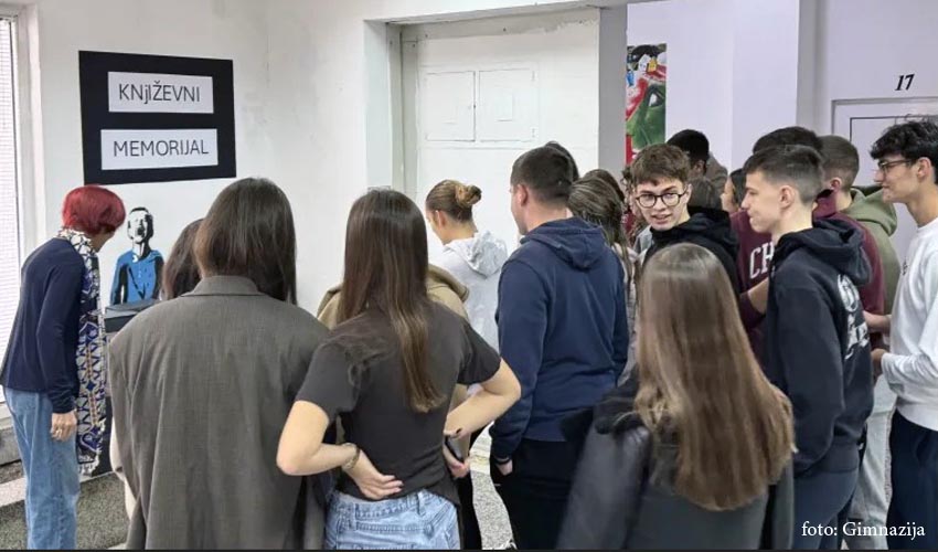 gimnayija ucenici