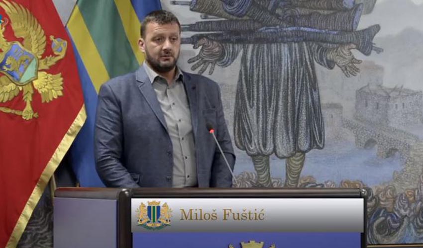 momčilo f fuštić