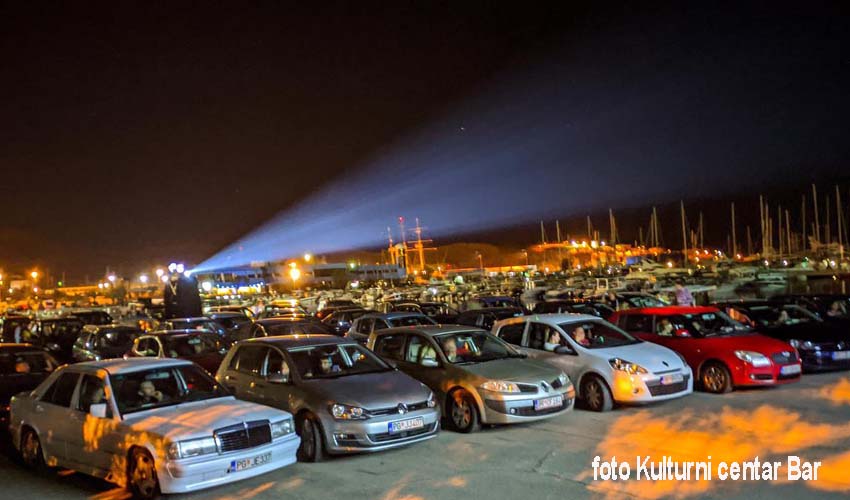 auto kino 2