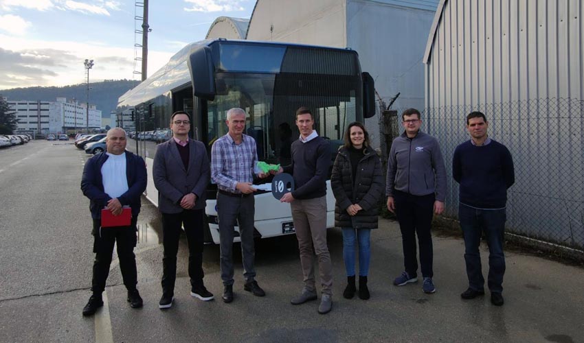 lb autobus 2
