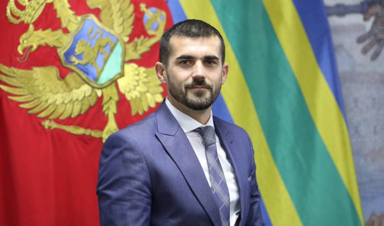 Čestitka za  Vaskrs Predsjednika Skupštine opštine Bar Branislav Nenezić