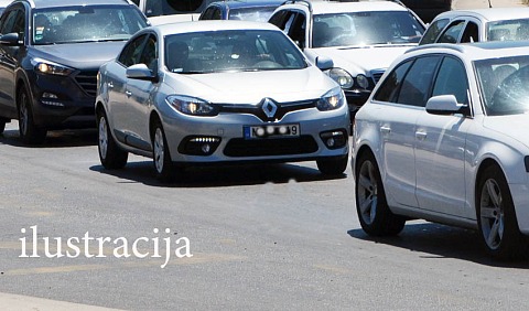 stranac avto